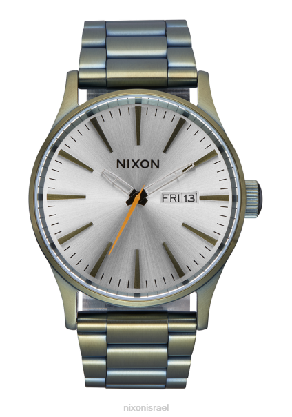 זקיף נירוסטה Nixon וינטג' לבן/עודפים 60ZP15 שעון